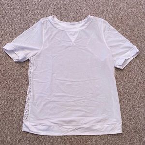 Lululemon T-Shirt